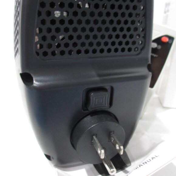 NEW X 2 Cyber Heaters Personal Compact Portable Heaters With Remote Controls - Picture 3 of 5